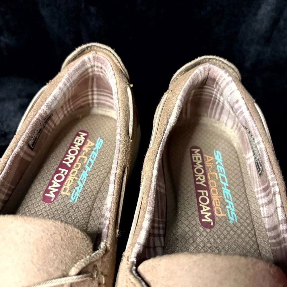 Skechers Arya - Sail With Me 23763-TPE Womens US 9 Comfort Shoes Taupe Loafer